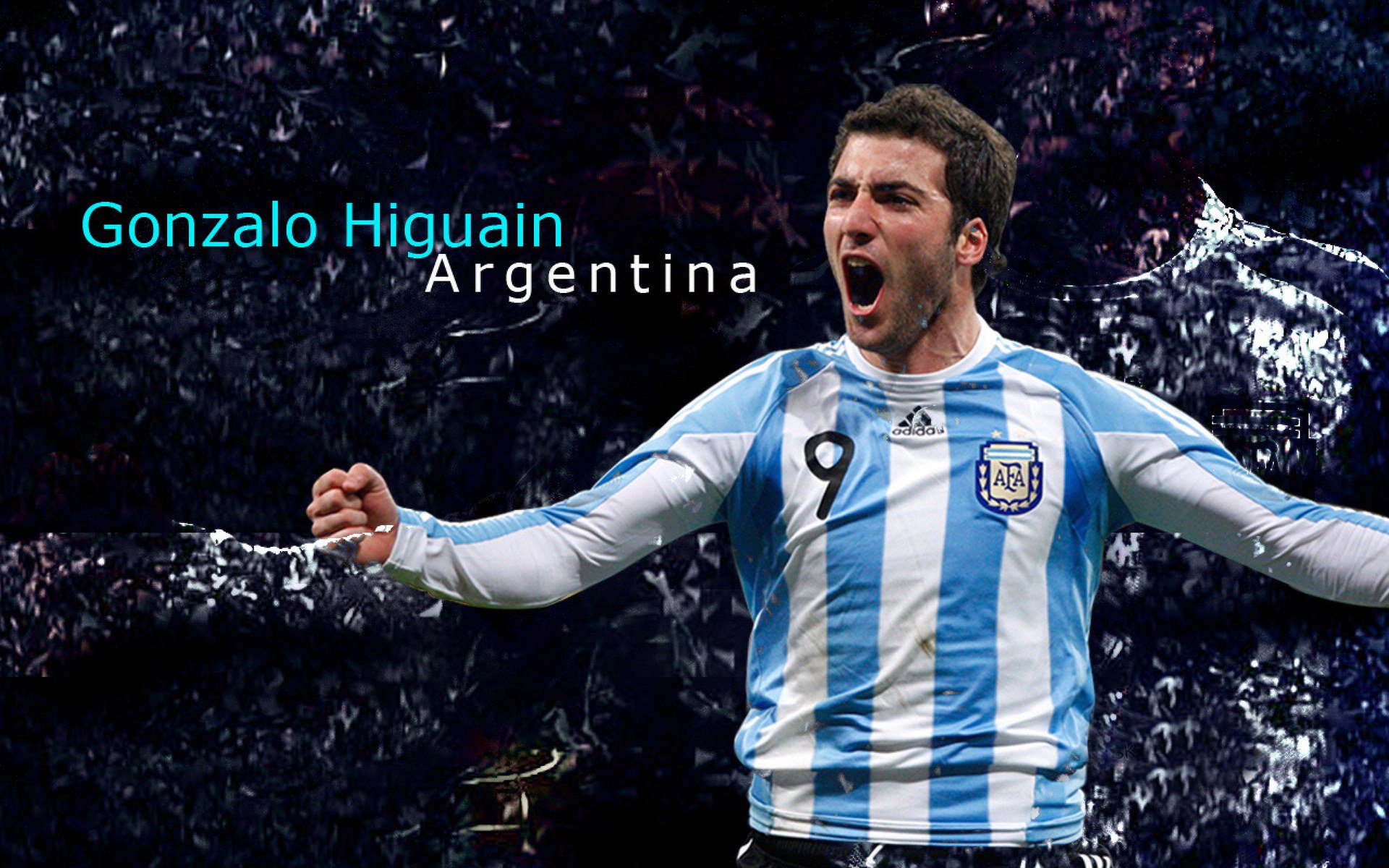 美国队中场罗德里格斯在巴黎奥运会上展现出强大的组织能力，罗德里格斯足球运动员